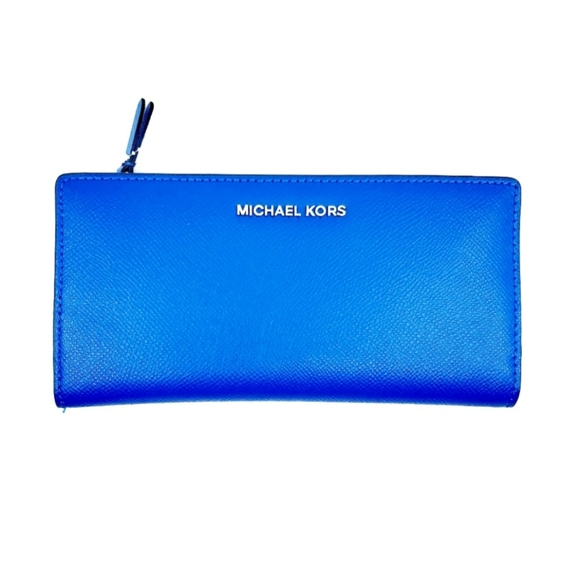Michael Kors Handbags - 💥CLEARANCE💥 NEW Michael Kors Leather Wallet